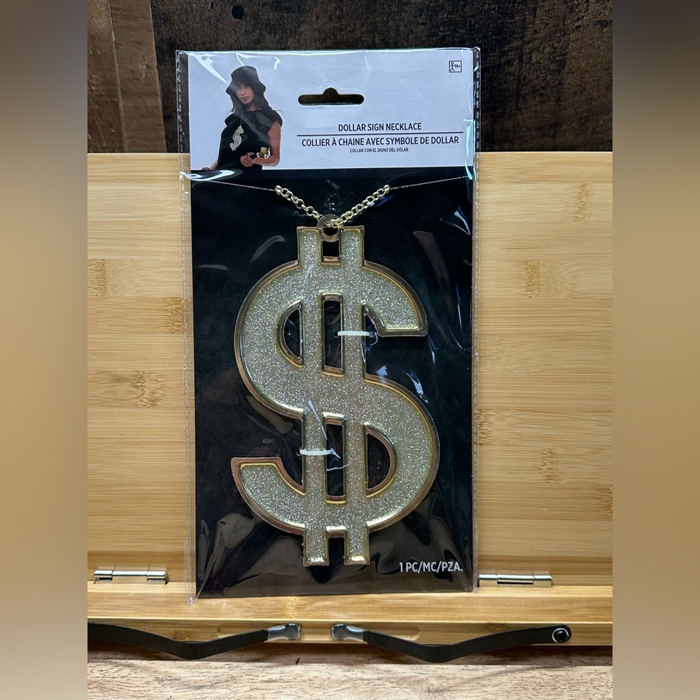 KBW Global Corp. Dollar Sign Necklace Costume Apparel New In Package